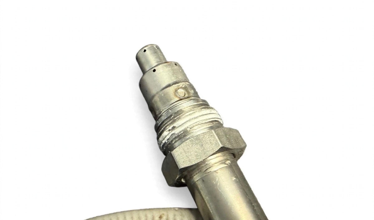 Mercedes NOx Sensor A 010 153 16 28 / 0003 SNS331A 5WK97331A OM654 OM656 NEU