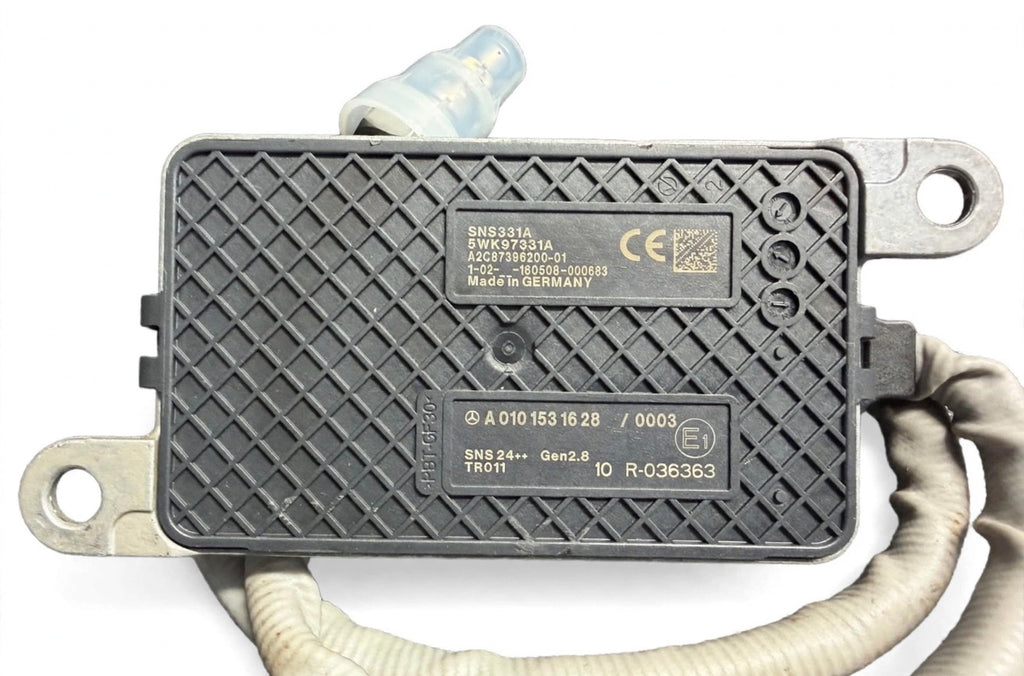 Mercedes NOx Sensor A 010 153 16 28 / 0003 SNS331A 5WK97331A OM654 OM656 NEU