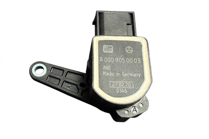 Höhensensor Leuchtweite Niveau Mercedes A0009050003 A 000 905 00 03 W205 W213 W222 Original